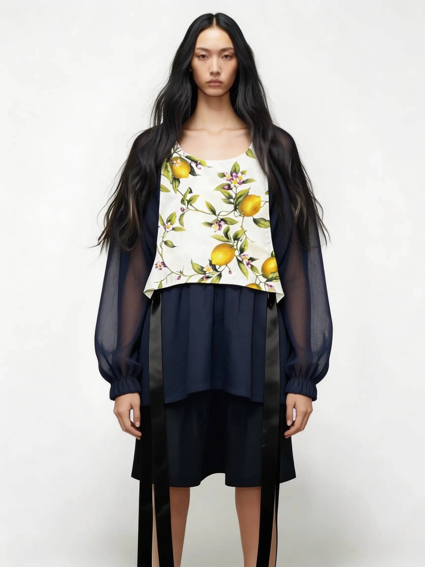 Langärmliges transparentes Hemd