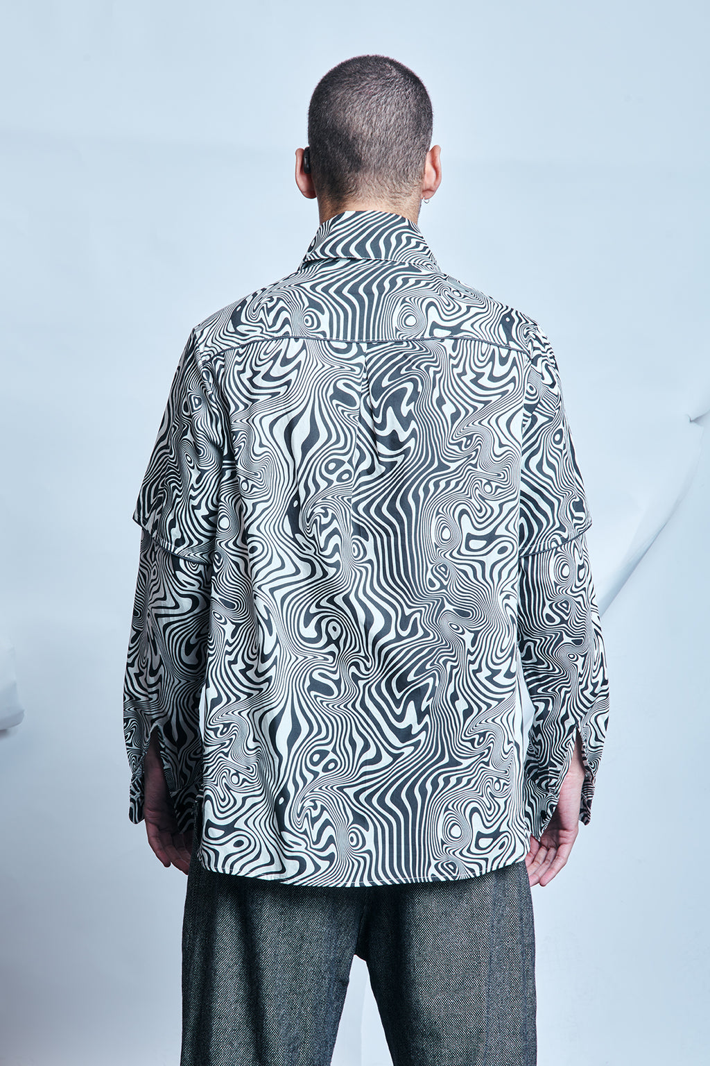 Baumwollhemd mit doppelten Ärmeln