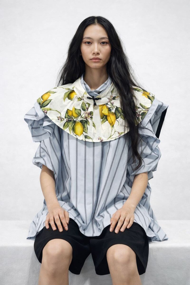 Babyblaues ärmelloses Top