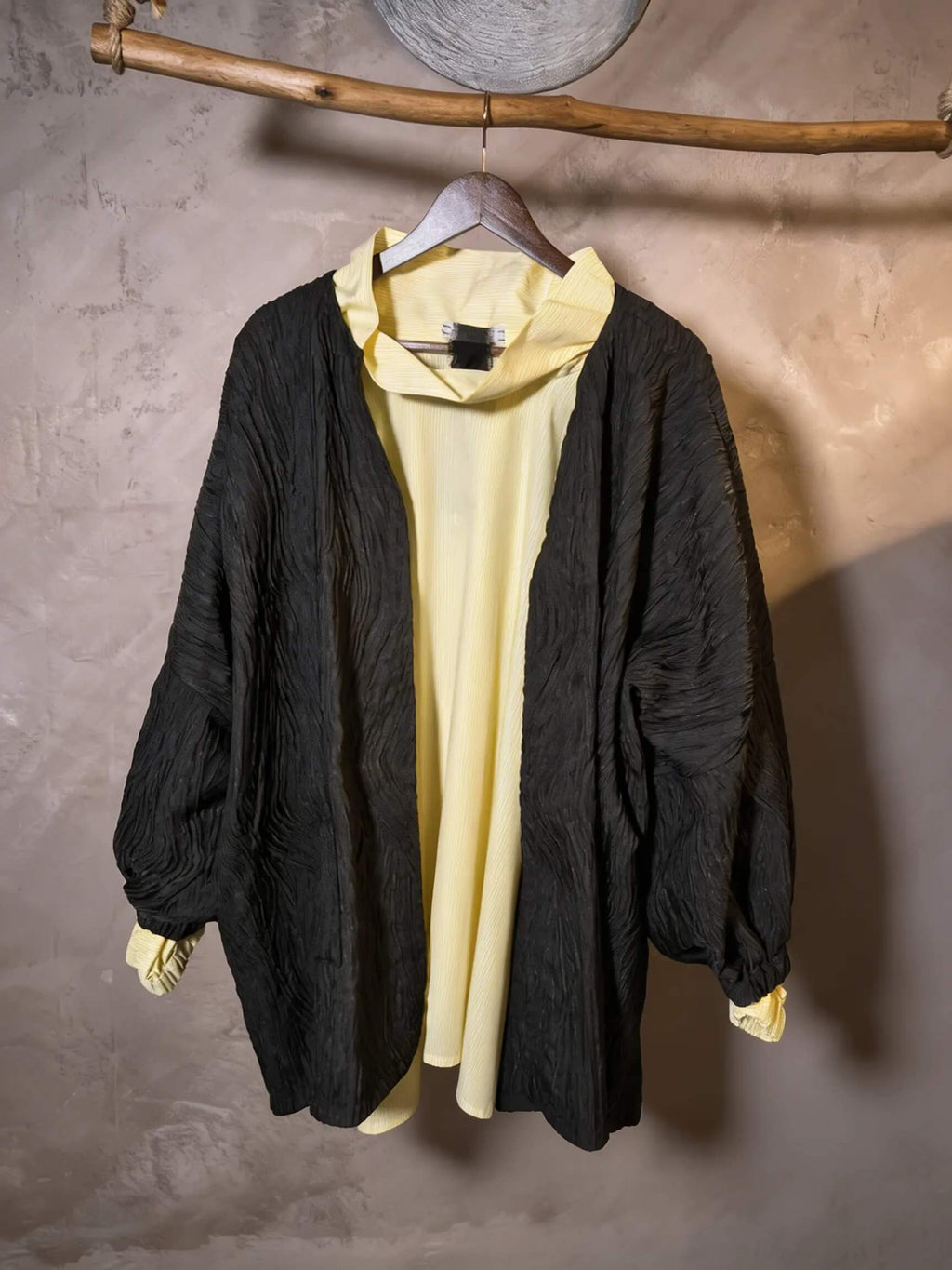 Strukturierte Offene Jacke