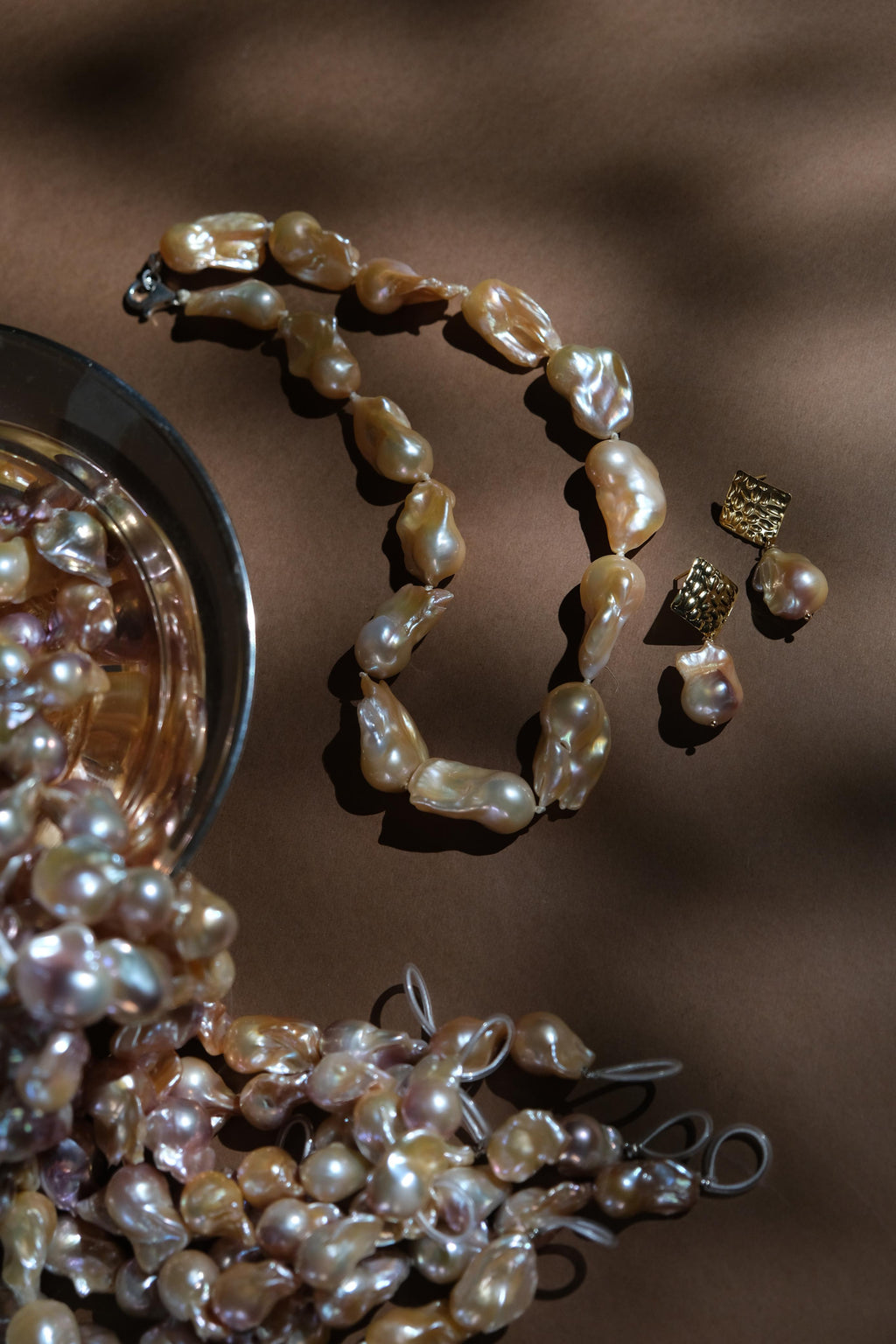 Nuclear Baroque Perle