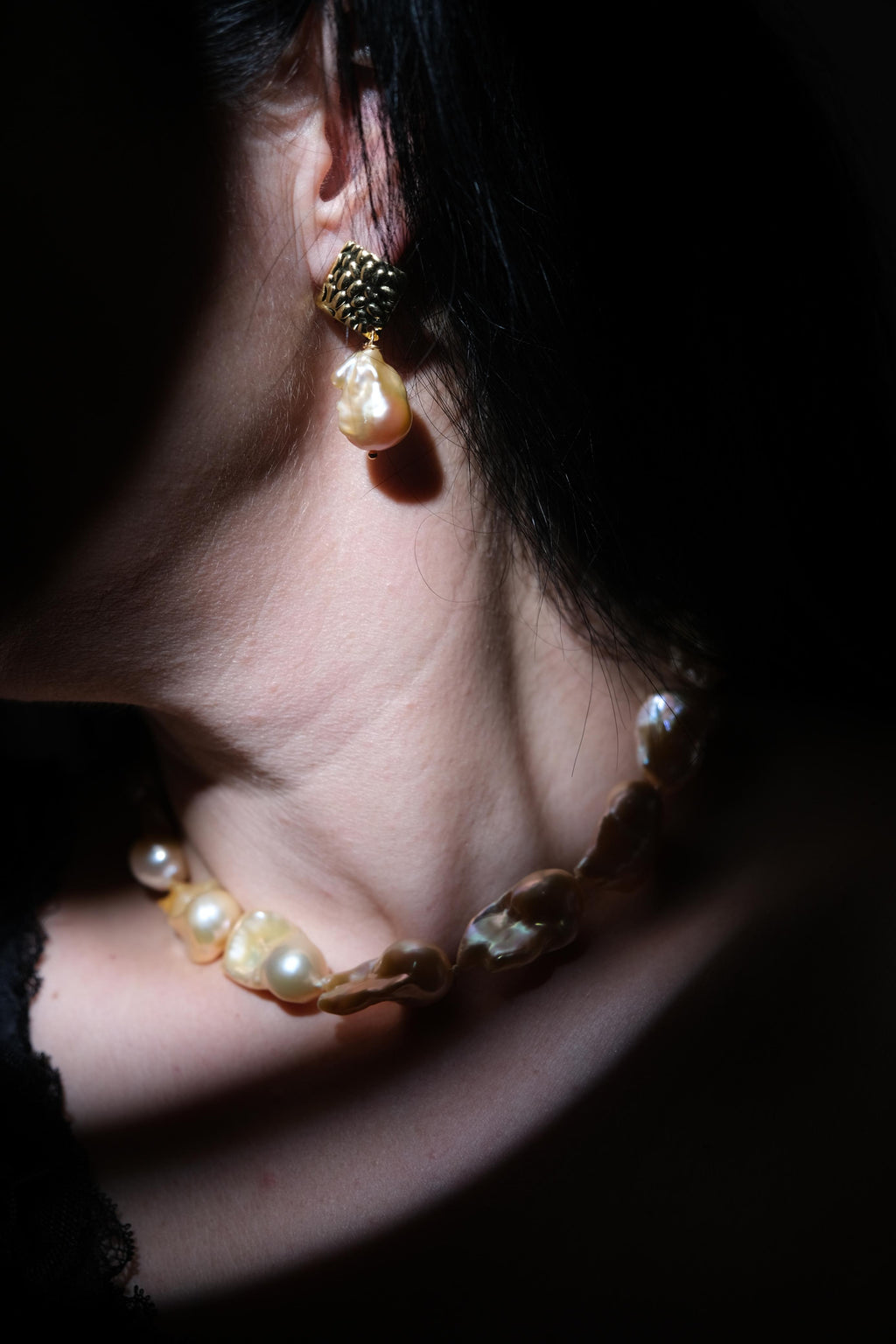 Nuclear Baroque Perle