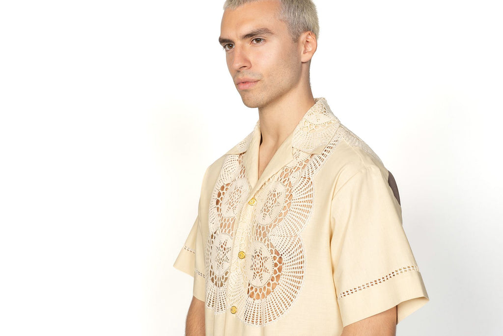 Das André Hemd / Sterne in Kreisen