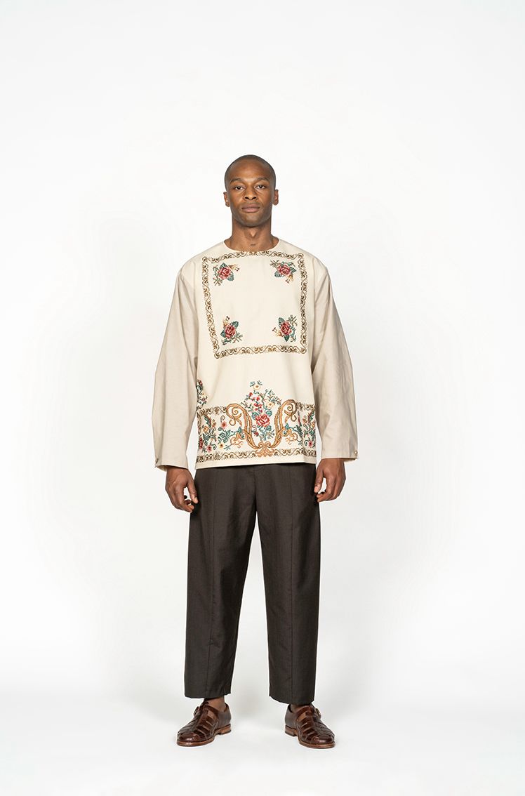The Long Sleeve Shirt / Beige with Embroidery