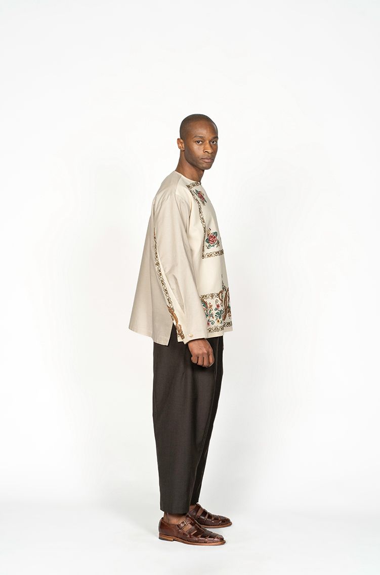 The Long Sleeve Shirt / Beige with Embroidery