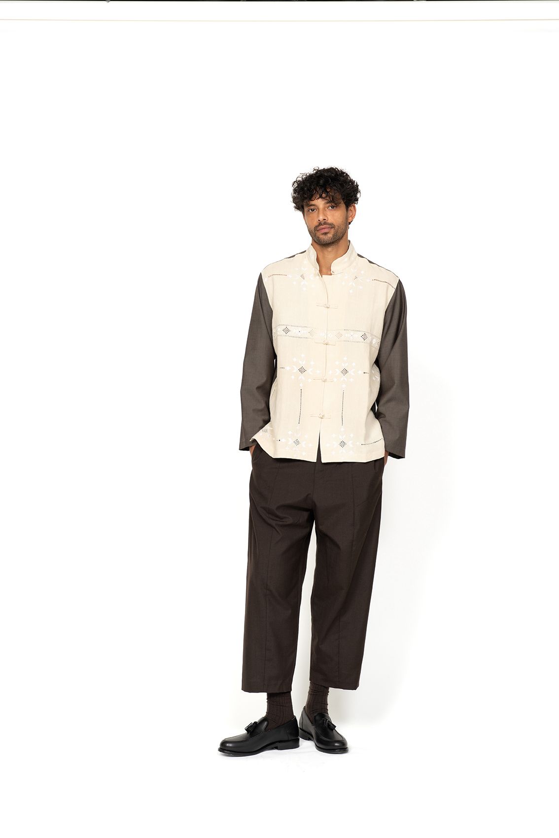 Das Tanghemd / Lefkaritiko