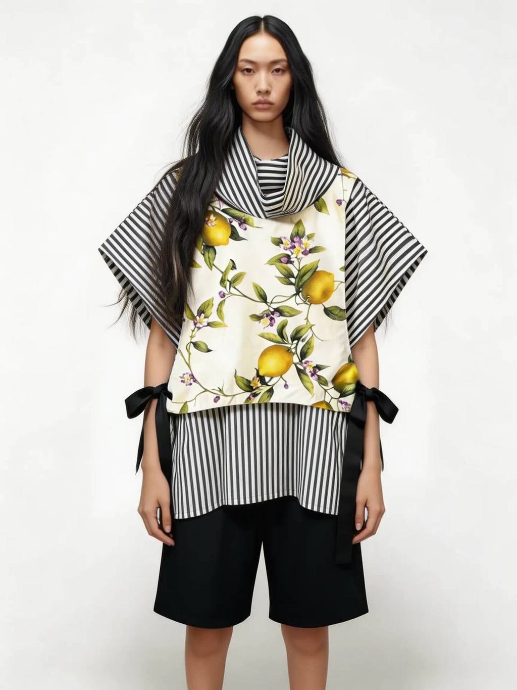 Gestreiftes Rollkragen Top