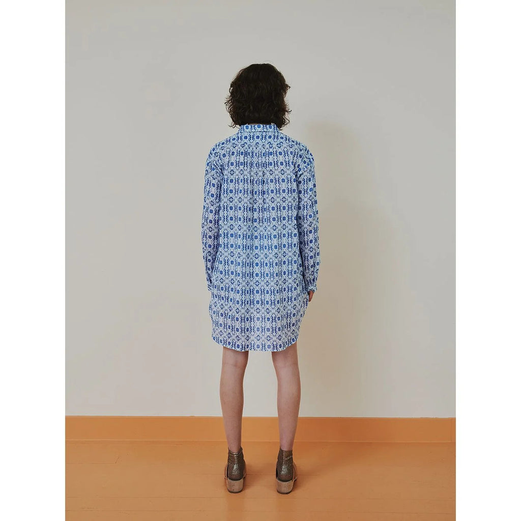 Back view of the Shirt 007 fine art print organic cotton shirt showing pattern flow